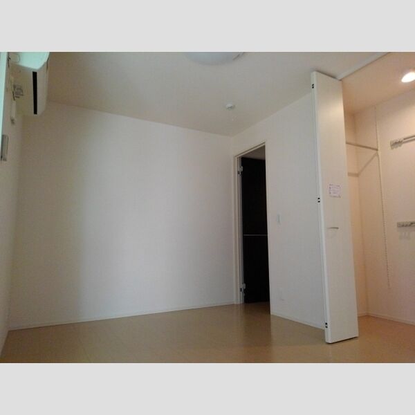 D-room フィット 室内写真1