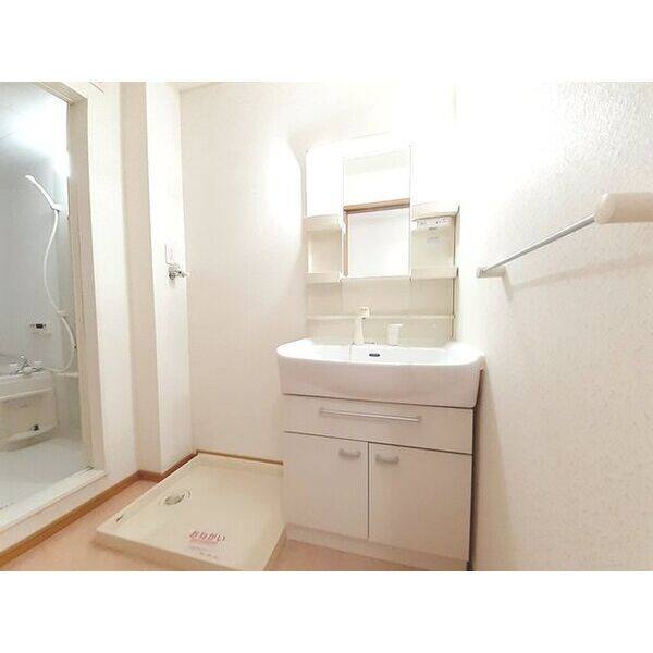 リバーサイド三城 室内写真5