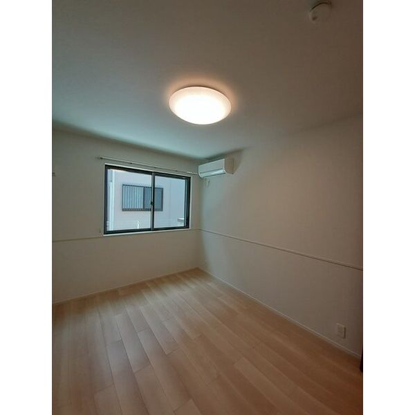 ラビットレジデンス八日市 室内写真8