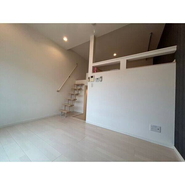 SANCTUARY 室内写真1