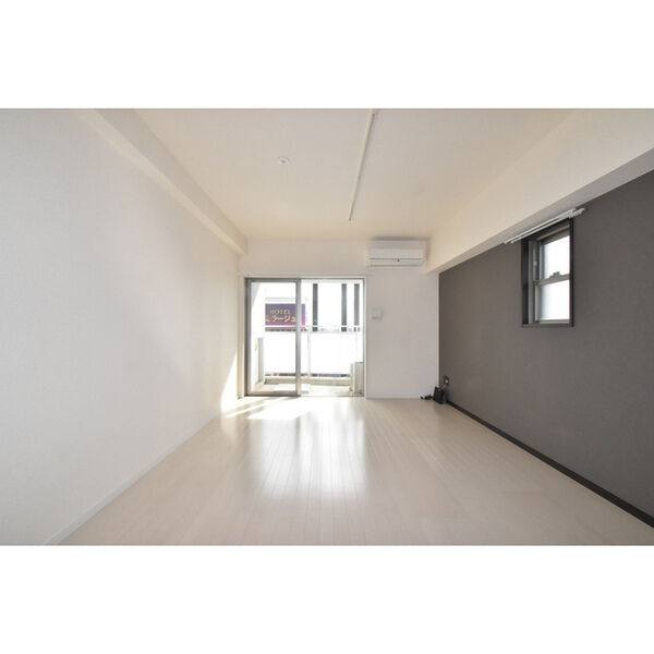 千種アヴァンギャルドプレイス 室内写真1