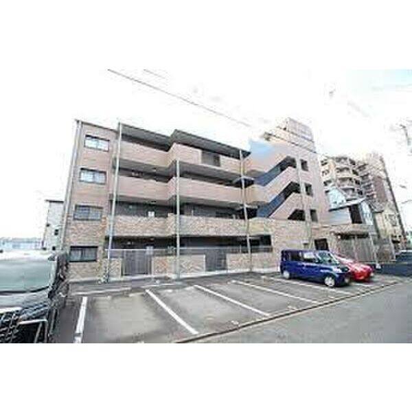 クリスタルヒルズ 建物画像