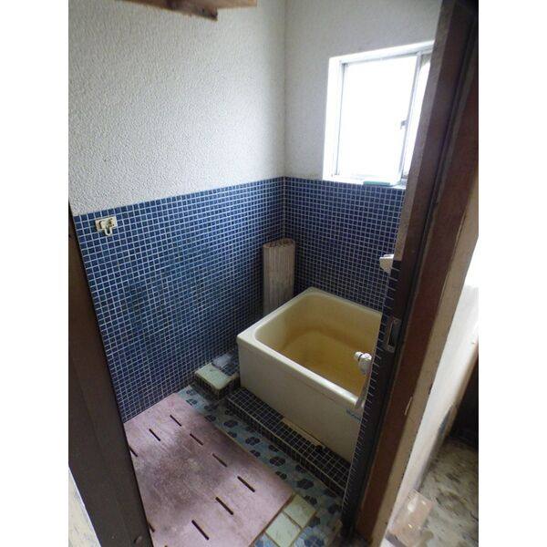 清本町店舗付き住宅 室内写真8