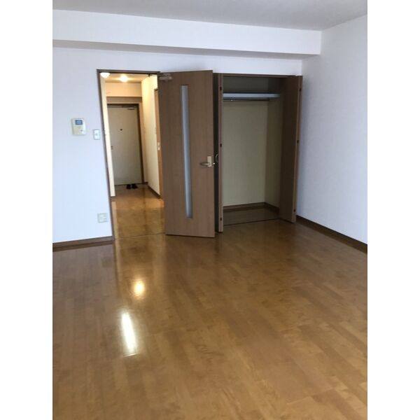 ランドマーク西町 室内写真1