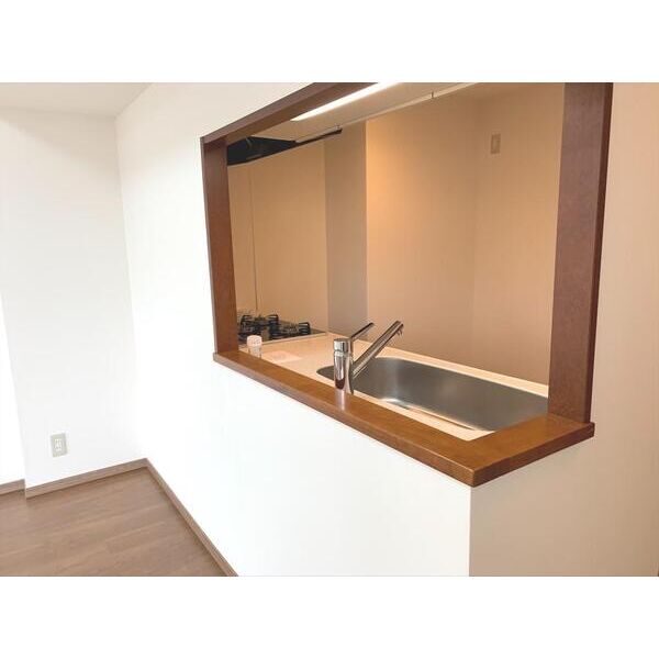 クロスレジデンス大阪新町 室内写真3