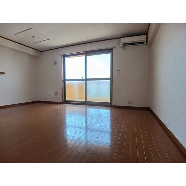 ShallowWell 室内写真1