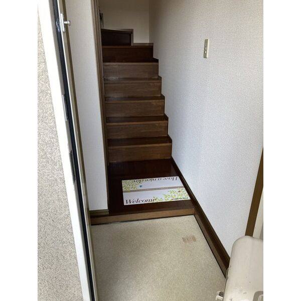 オークフォレスト油屋町C棟 室内写真1