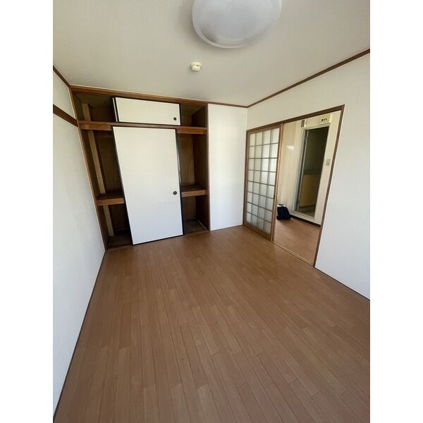 グランビルド住之江公園 室内写真2