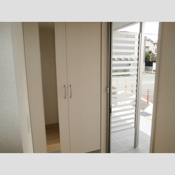 estasia A棟 室内写真2