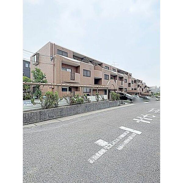 グランパス18 建物画像