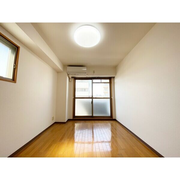 オズレジデンス天下茶屋 室内写真1