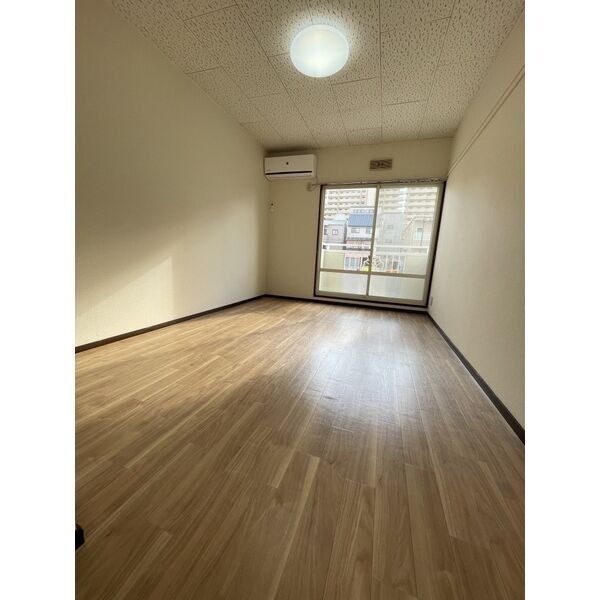 グリシーヌ壱番館 室内写真2