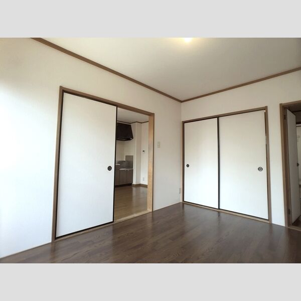 シャルマン二番館 A棟 室内写真1