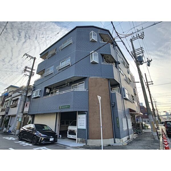 デイルーチェ鶴町 建物画像