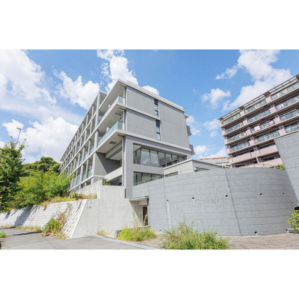 カサルテ吹田青葉丘 建物画像