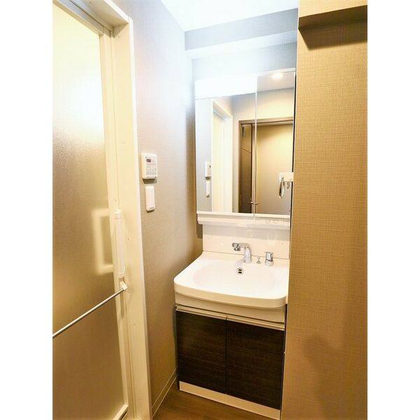 グランアルモニ 室内写真4