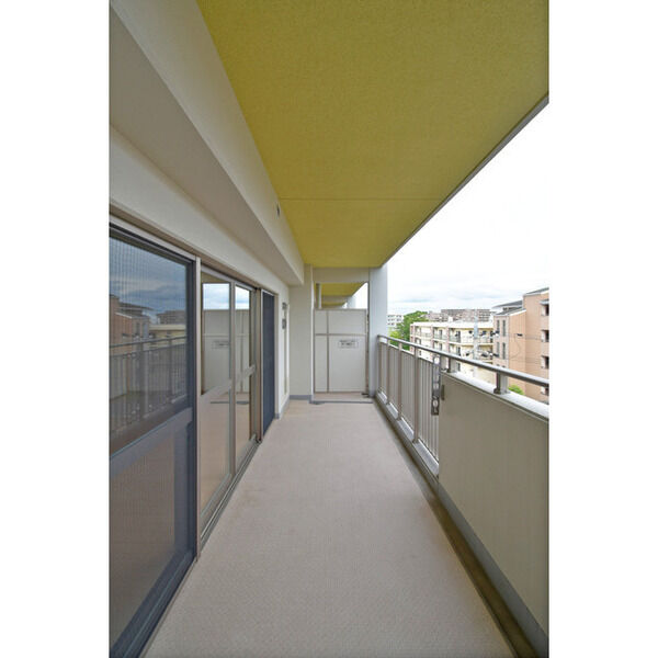 Minoo Hills 室内写真10