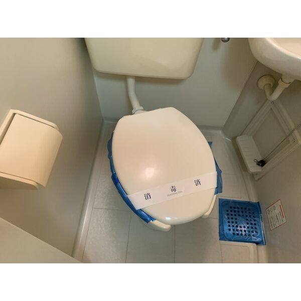 CROWN M&K 室内写真4