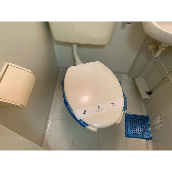 CROWN M&K 室内写真4