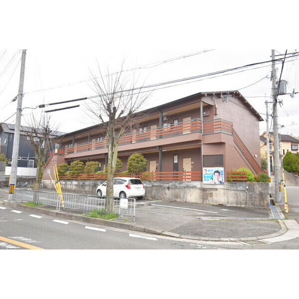 ハイツ岸本 建物画像