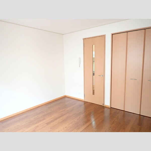 ティアラRoomユキ 室内写真1