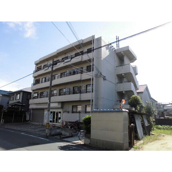 メゾン三島
