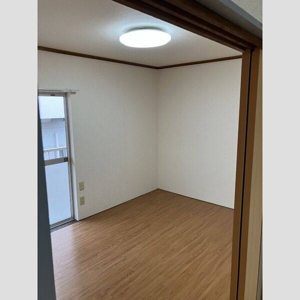 晴新コーポラス 室内写真4