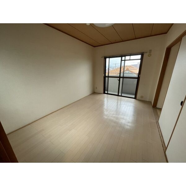 ライオンズマンション千代田柳風台 室内写真6