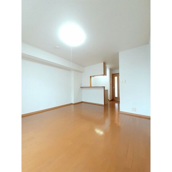 ソレイユB 室内写真4