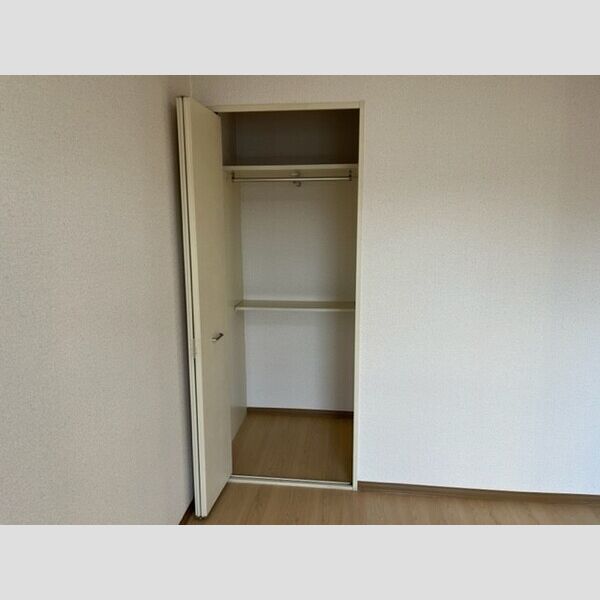 フルーレ辻町 室内写真7
