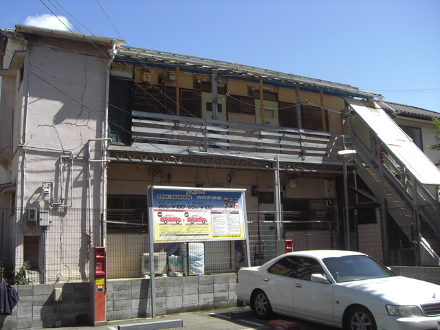 鈴蘭荘 建物画像