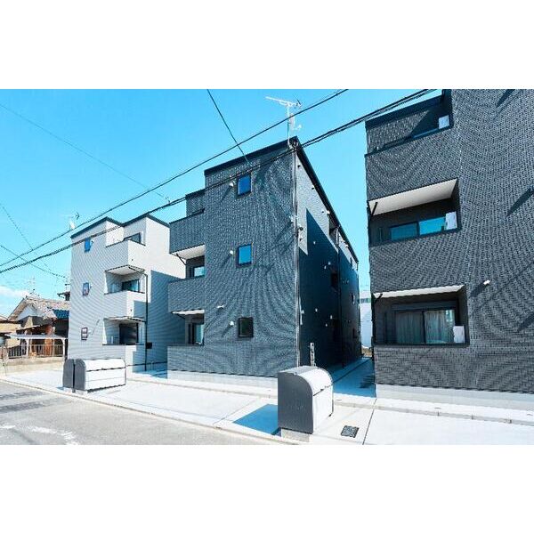 CRASTINE弥次ヱ町4丁目B棟(クラスティ