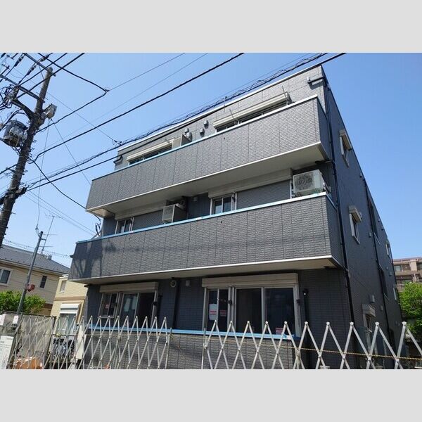 サリサ.c 建物画像