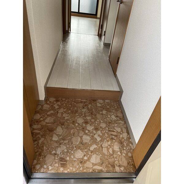Reve21 室内写真1