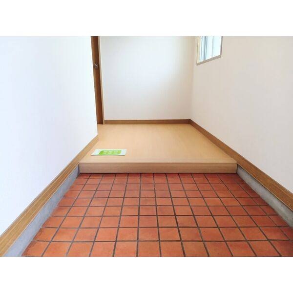 オオタかなれ川ハイツ 室内写真1