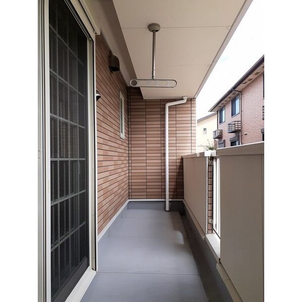 アイリス 室内写真6