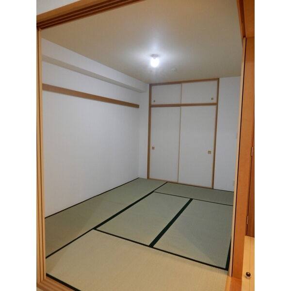 レジディア徳川 室内写真5