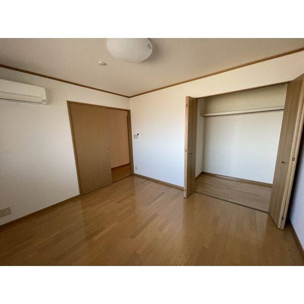 ロイヤル芝原北館 305(360°パノラマVR)号室 室内写真4