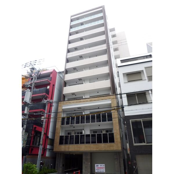 クリスタルエグゼ心斎橋