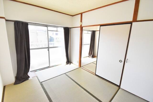 荒中マンション 室内写真1