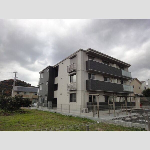 グランディオーソ重根 建物画像