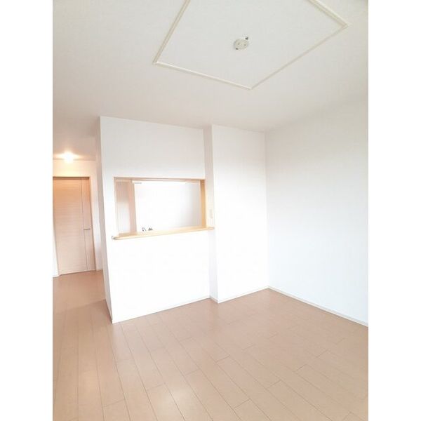 サウスコート 室内写真1