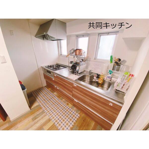 SHARE-i 室内写真10