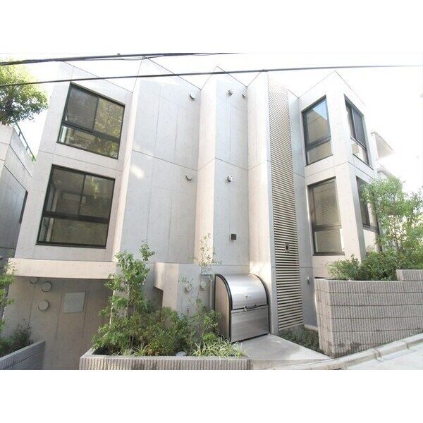 ルクレ目白西坂 建物画像