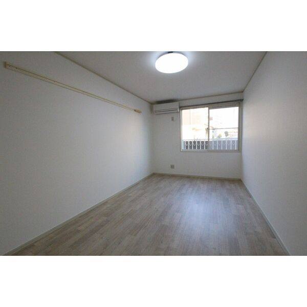 WING COURT 室内写真1