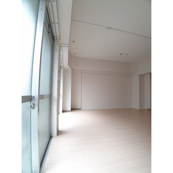 U-Buil十二番丁 Ⅱ 室内写真1