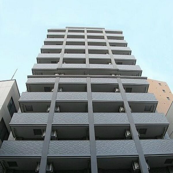 エスリード難波ステーションプラザ 建物画像