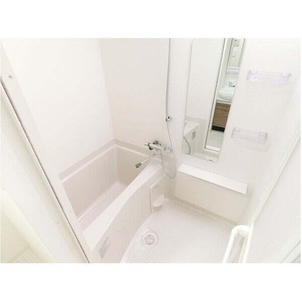 プレサンス松屋町グレース 室内写真3
