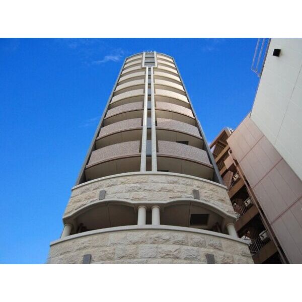 プレサンス天満ステーションフロント 建物画像