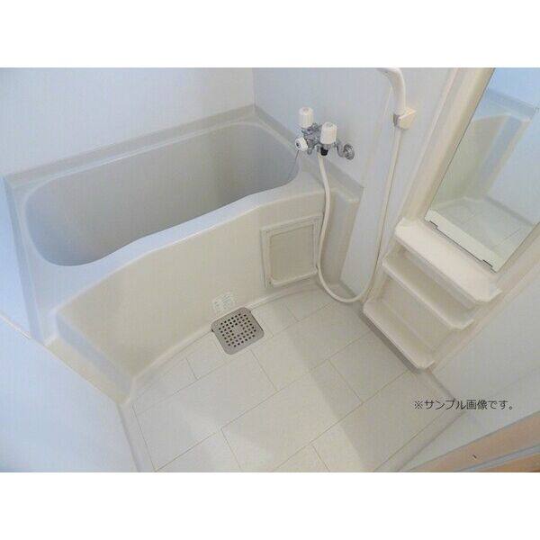 プレサンス丸の内雅風 室内写真4